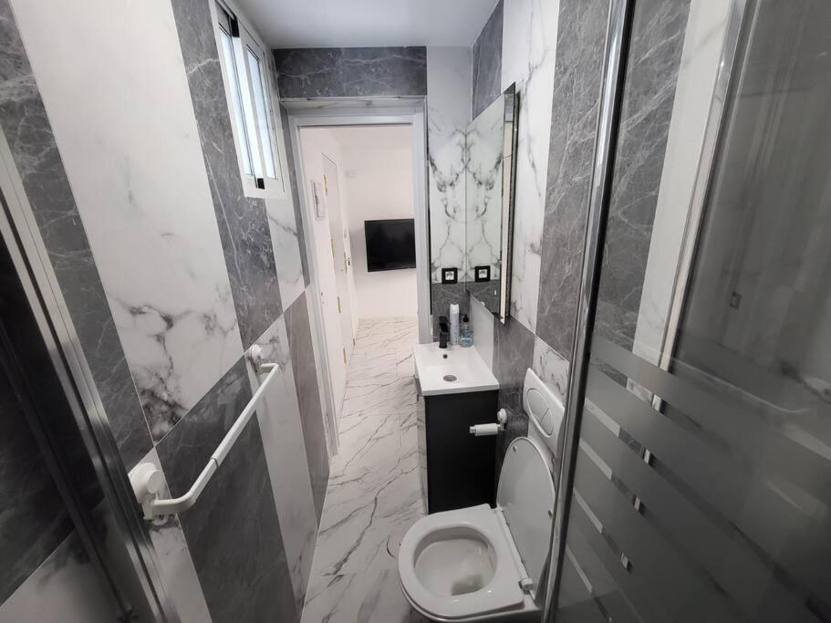 Las Canteras New 2 Bedrooms Flat At The Beach Parking Optional Las Palmas de Gran Canaria Exterior foto