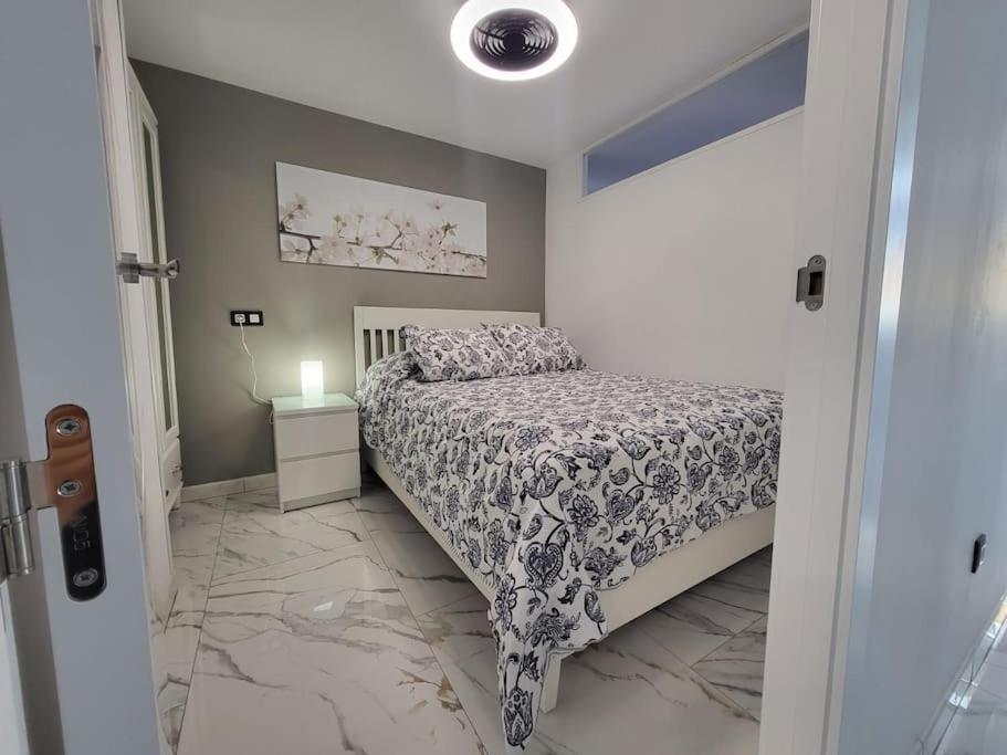 Las Canteras New 2 Bedrooms Flat At The Beach Parking Optional Las Palmas de Gran Canaria Exterior foto