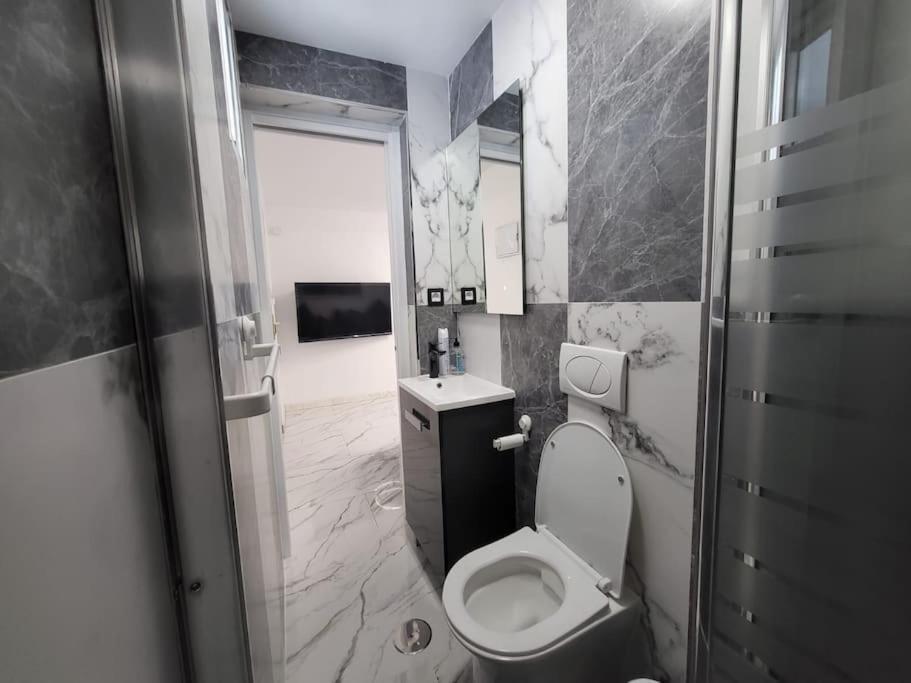 Las Canteras New 2 Bedrooms Flat At The Beach Parking Optional Las Palmas de Gran Canaria Exterior foto