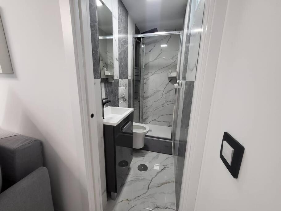 Las Canteras New 2 Bedrooms Flat At The Beach Parking Optional Las Palmas de Gran Canaria Exterior foto