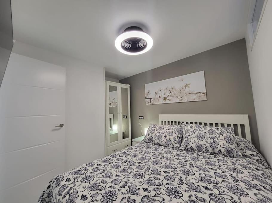 Las Canteras New 2 Bedrooms Flat At The Beach Parking Optional Las Palmas de Gran Canaria Exterior foto